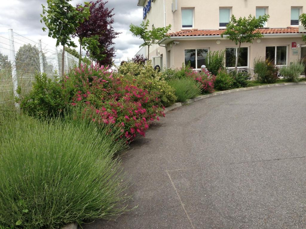 Ibis Budget Saint Gaudens Estancarbon Exteriér fotografie